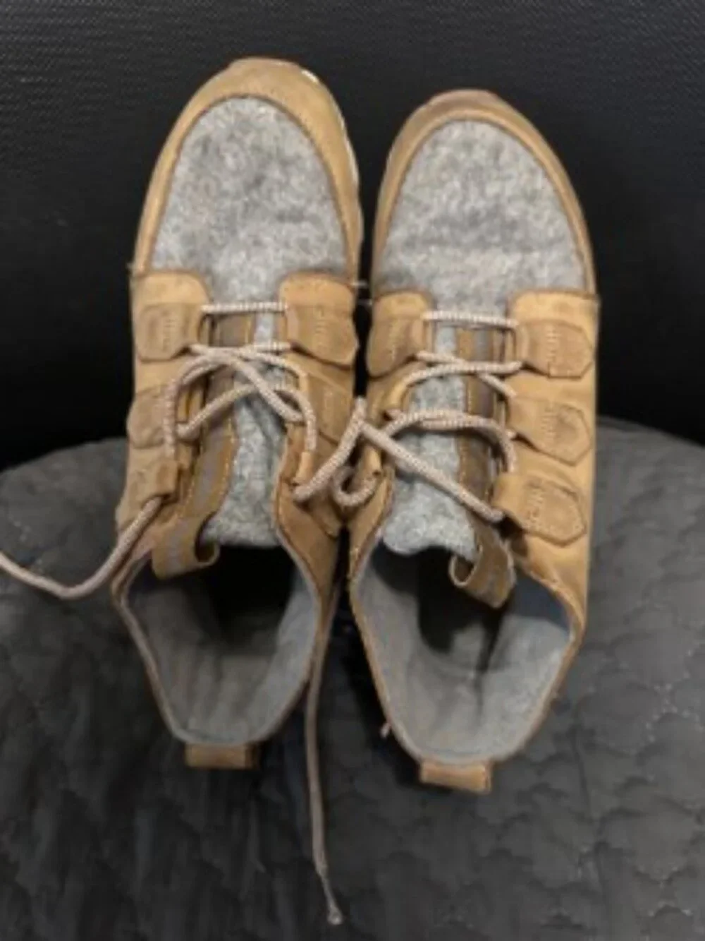 SOREL Kinetic Caribou Camel Brown Waterproof Shoes WOMEN’s Size 8